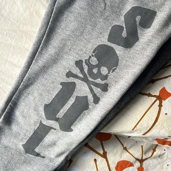 Soul cycle grey sweatsuit crew neck with elastic ankle jogger - Picture 6 of 10